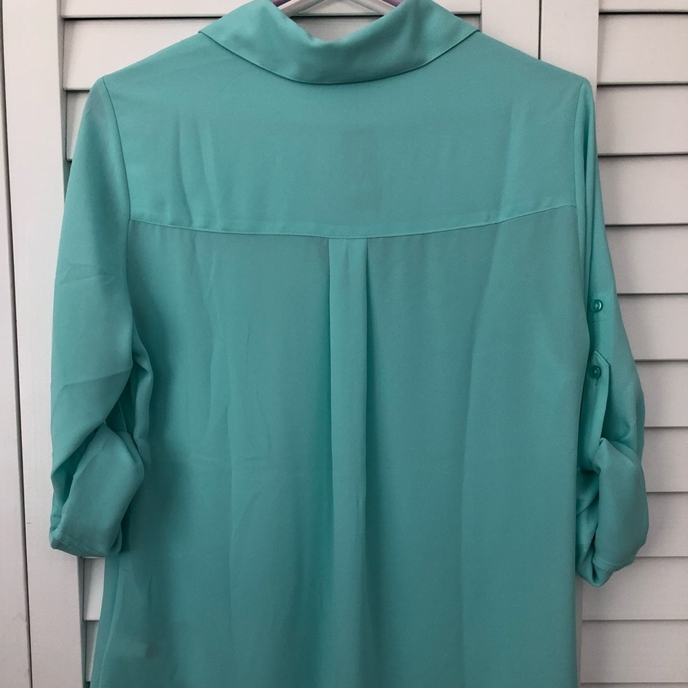 Express Mint Green Button-Front Sheer Blouse - Picture 2 of 3